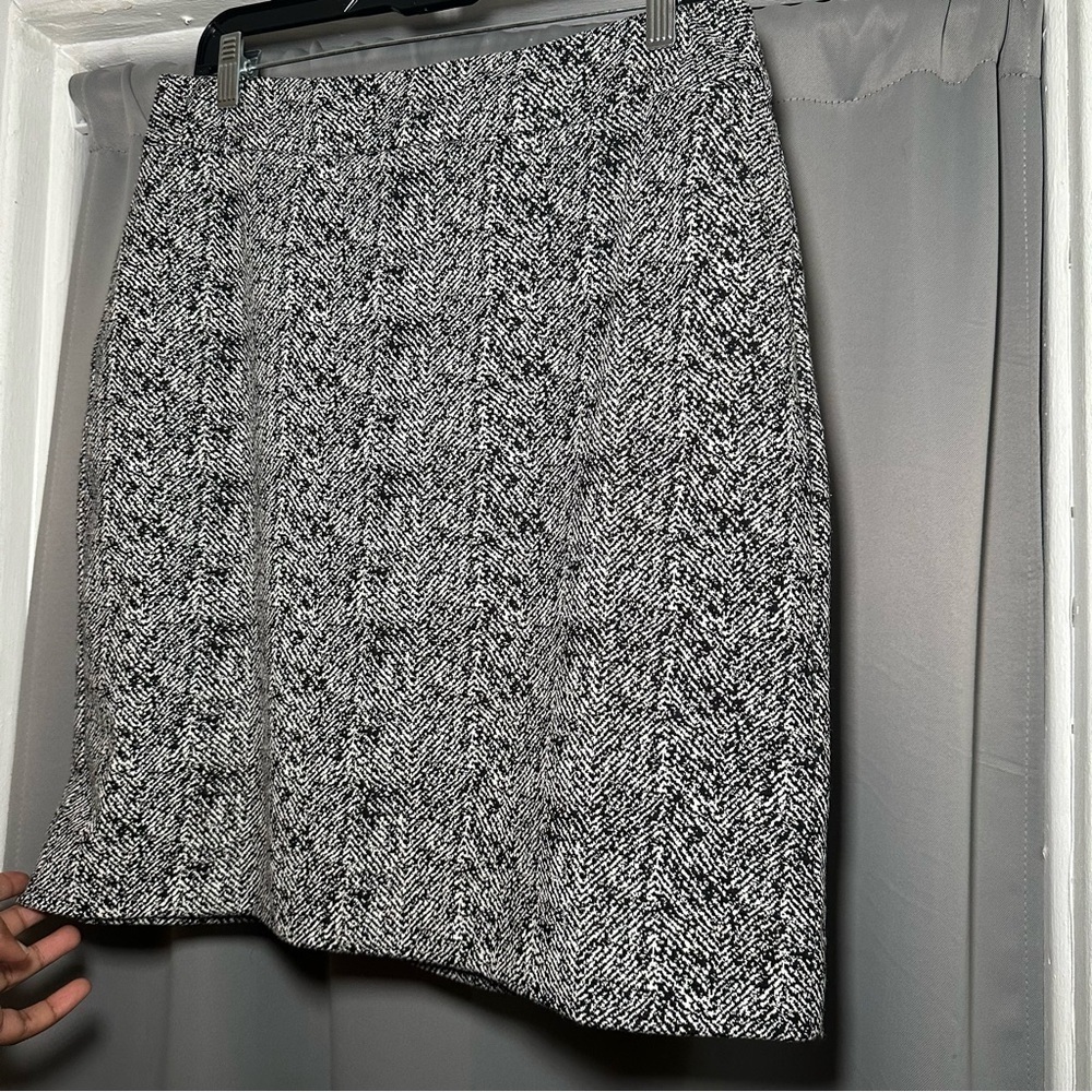 Cabi Elegant Black and White Printed Women's Workwear Pencil Skirt Sz 10 - Picture 2 of 13